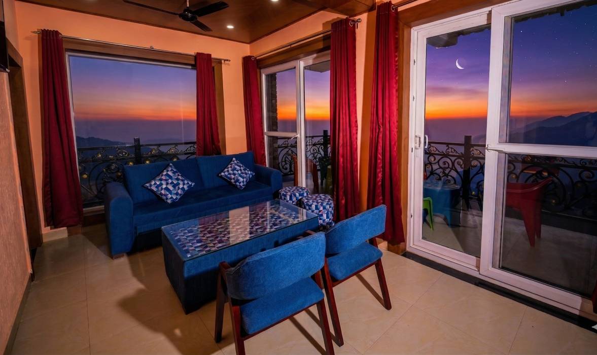Opal Villas Homestay